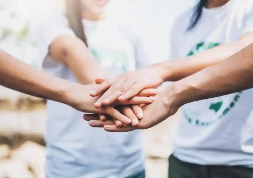 How Community Outreach Helps You Build Connections and Find Support